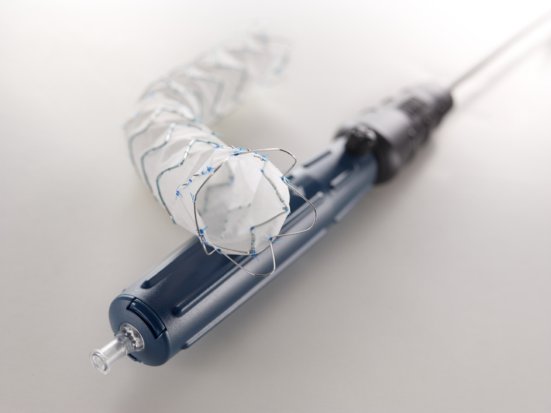 Zenith Alpha™ Thoracic Endovascular Graft with Introduction System Handle